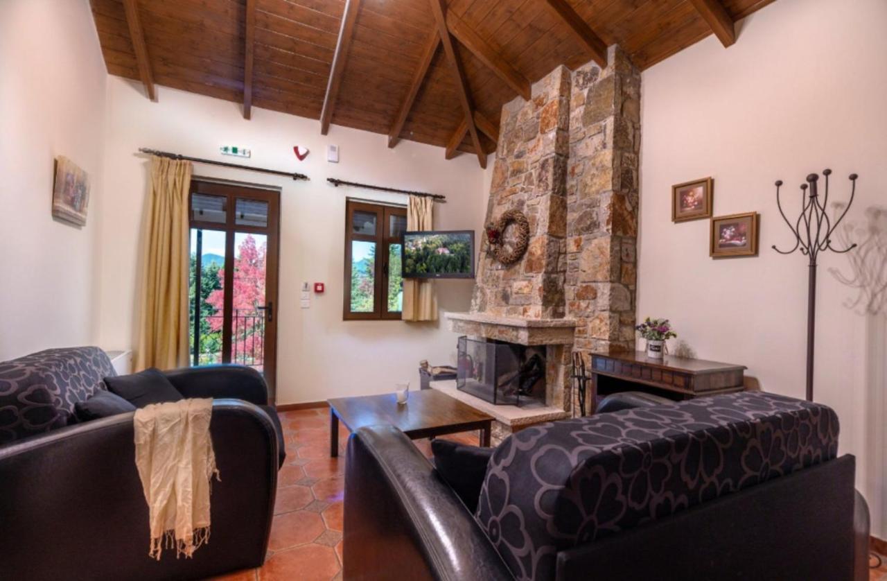Oreades-Homes Ano Khora Bagian luar foto
